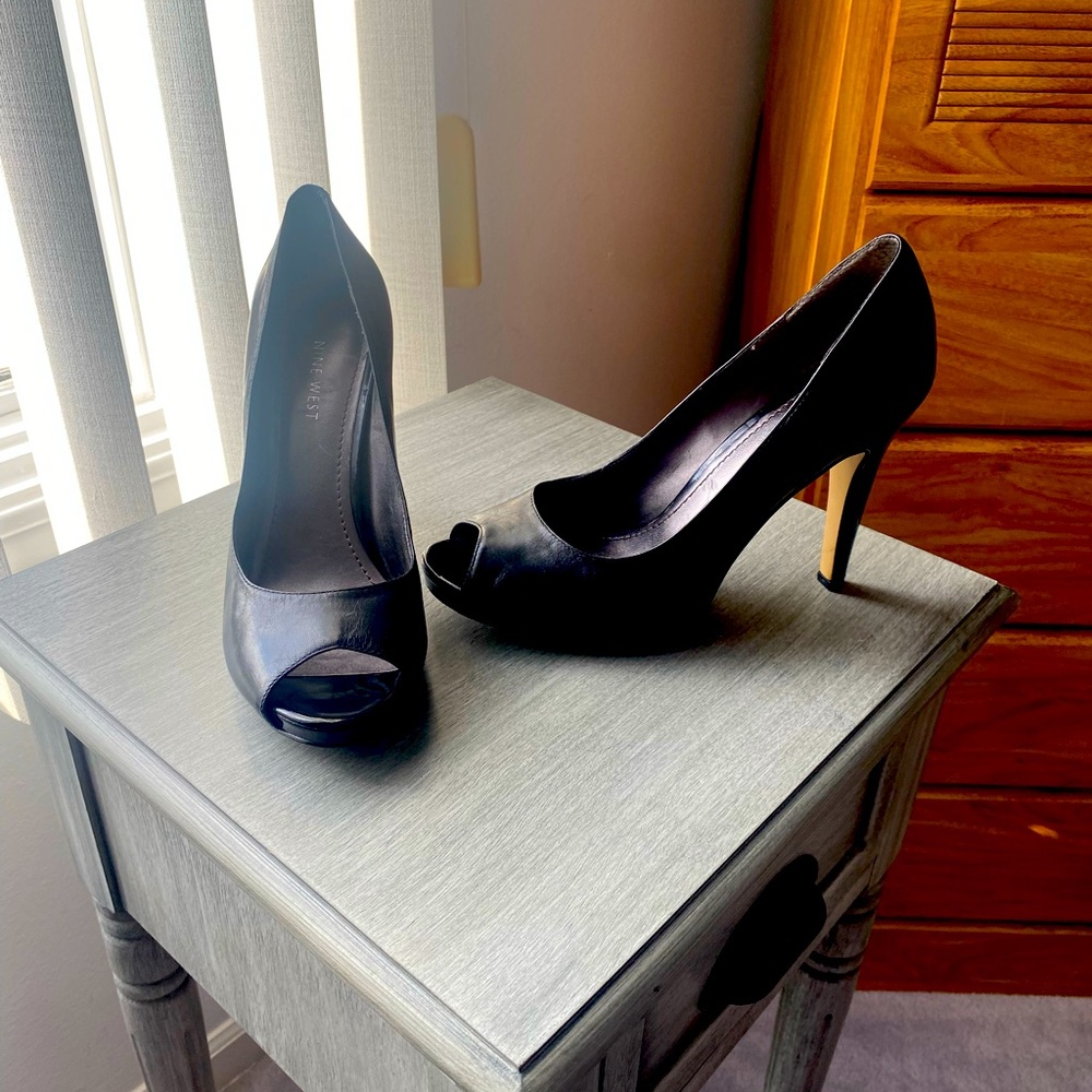 Nine West Escher Black Open Toe / approx. 4” heel